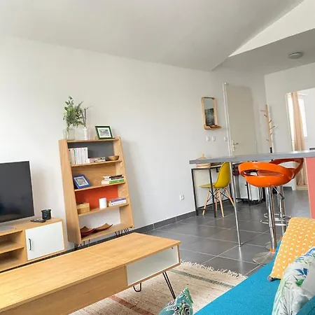 Apartment T2 Avec Acces Piscine *